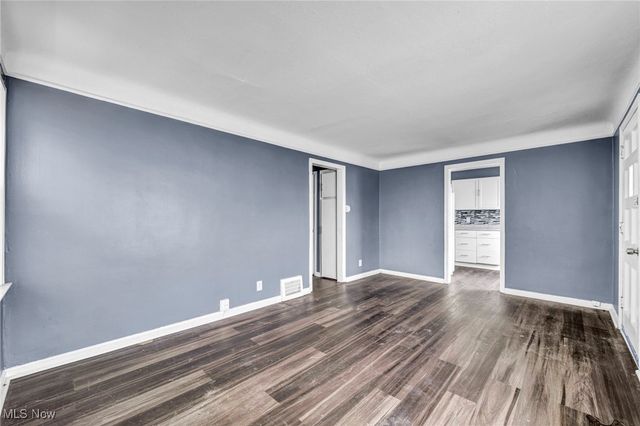 15404 Fernway Drive, Maple Heights, OH 44137