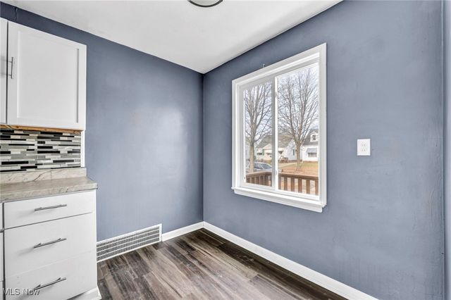 15404 Fernway Drive, Maple Heights, OH 44137