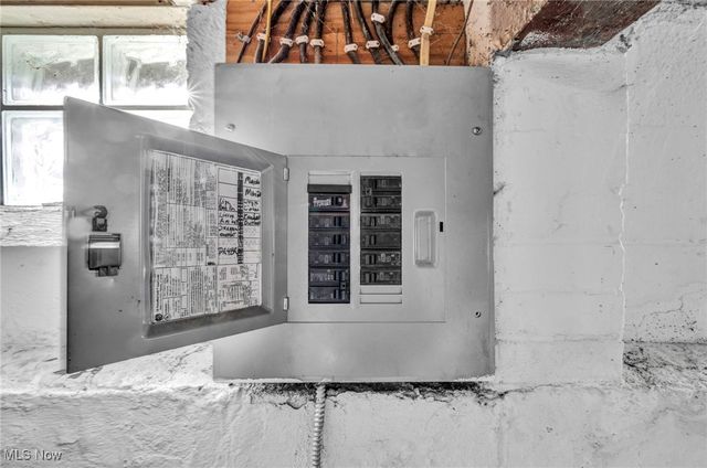 15404 Fernway Drive, Maple Heights, OH 44137