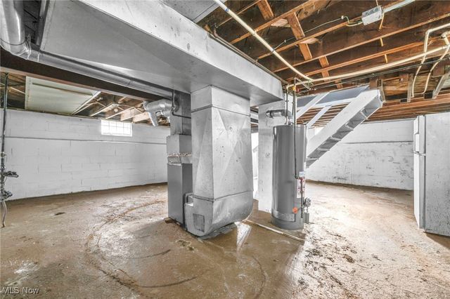 15404 Fernway Drive, Maple Heights, OH 44137