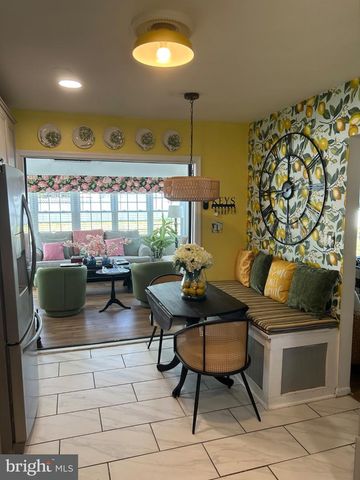 635 WILBY RD, Sicklerville, NJ 08081