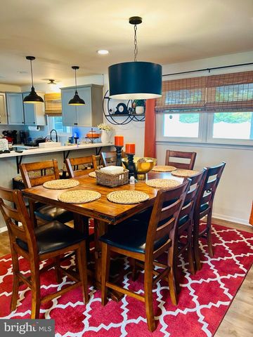 635 WILBY RD, Sicklerville, NJ 08081