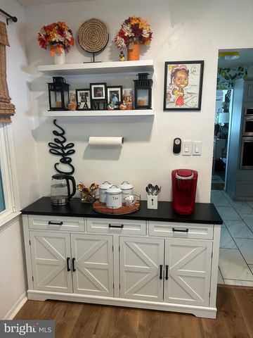 635 WILBY RD, Sicklerville, NJ 08081