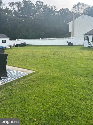 635 WILBY RD, Sicklerville, NJ 08081