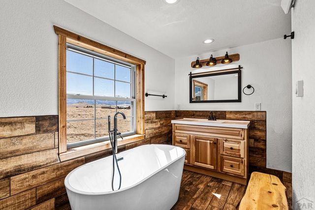 2769 County Rd 255, Westcliffe, CO 81252