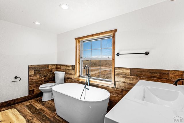2769 County Rd 255, Westcliffe, CO 81252