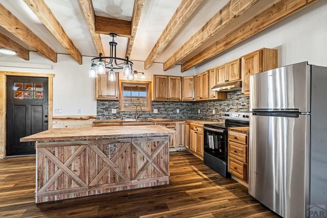 2769 County Rd 255, Westcliffe, CO 81252