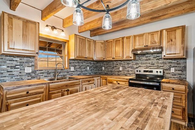 2769 County Rd 255, Westcliffe, CO 81252