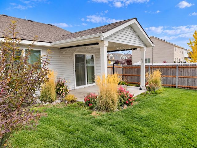 13001 W 2 nd Ave, Airway Heights, WA 99001