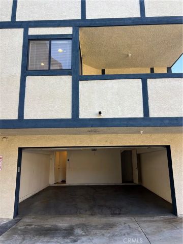 711 W Duarte F, Monrovia, CA 91016