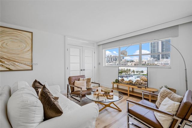 1881 Washington Ave 6D, Miami Beach, FL 33139