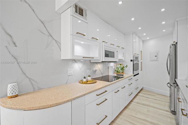 1881 Washington Ave 6D, Miami Beach, FL 33139