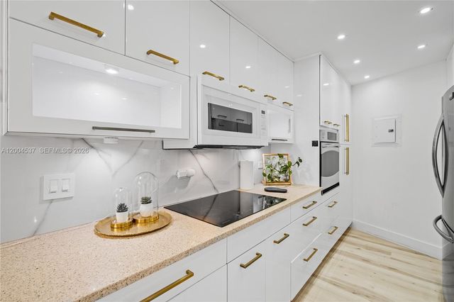 1881 Washington Ave 6D, Miami Beach, FL 33139