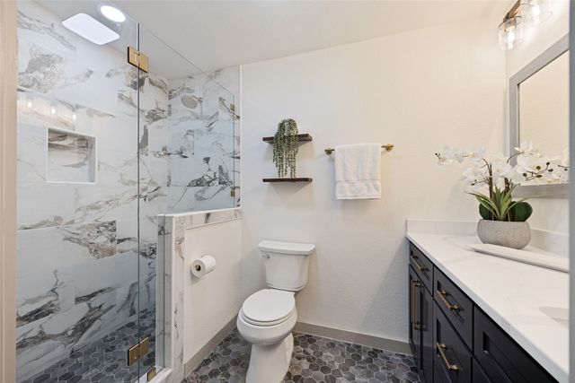 524 Carol Court, Richardson, TX 75081