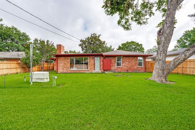 524 Carol Court, Richardson, TX 75081