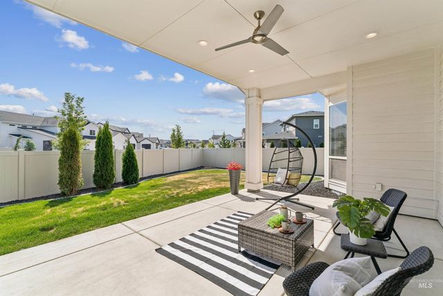 6112 S Phoebe Pl, Meridian, ID 83642
