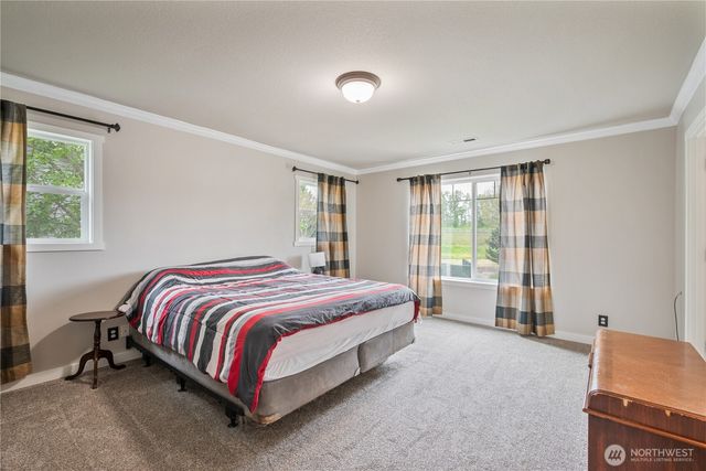 1828 Schneiter Drive, Longview, WA 98632