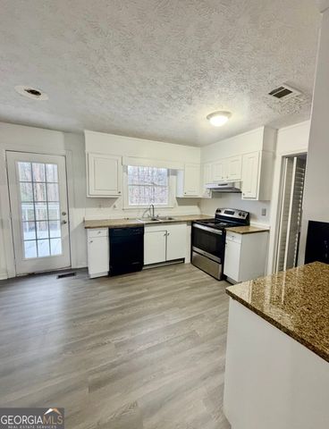 975 Daisy Court, Lawrenceville, GA 30044