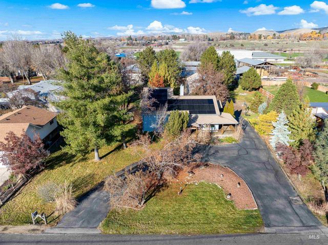 10466 Arnold, Boise, ID 83714