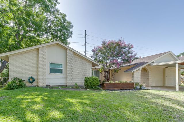 228 Aquilla Drive, Lakeside, TX 76108