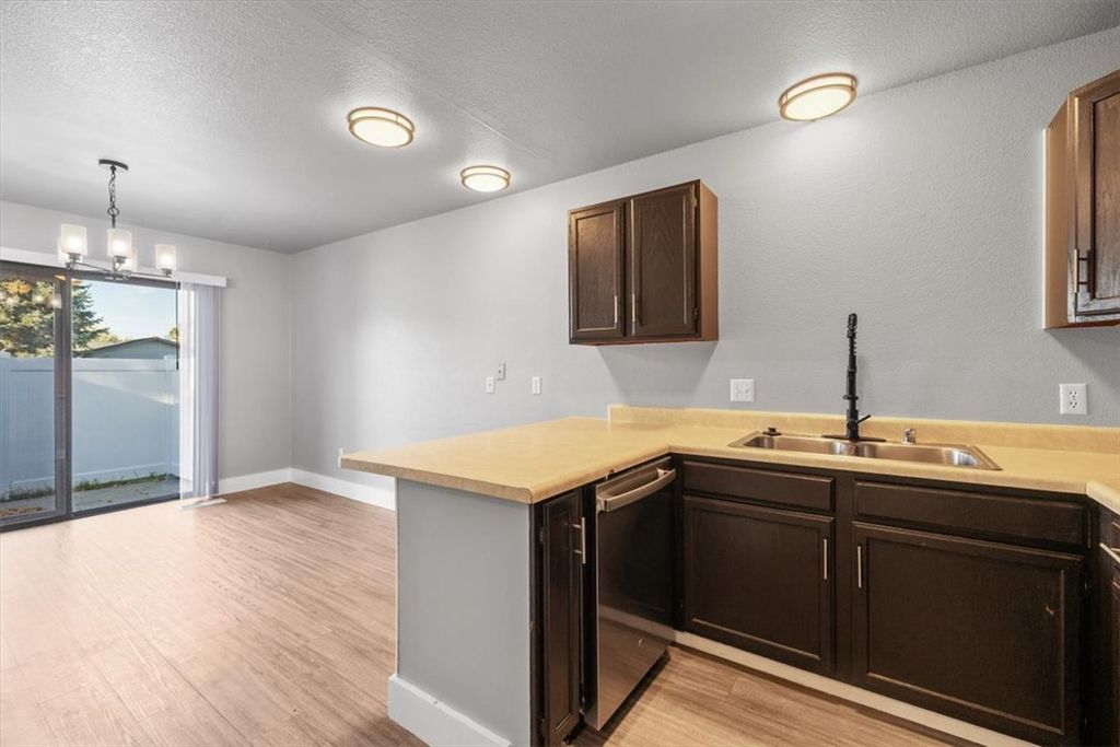 4638 & 4640 Murphy Avenue, Billings, MT 59101 photo 3