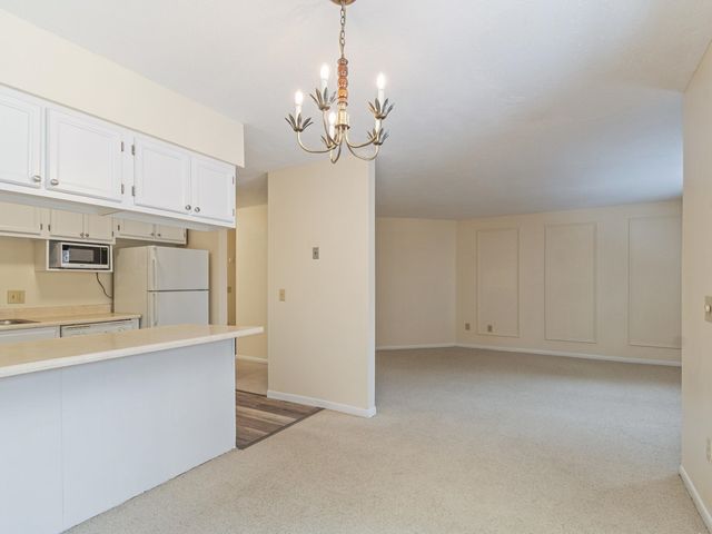 310 Bay Crest Drive, South Burlington, VT 05403