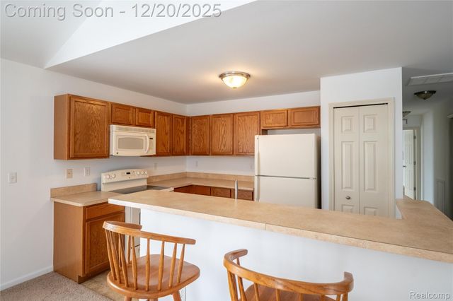 29953 Heritage Parkway, Warren, MI 48092