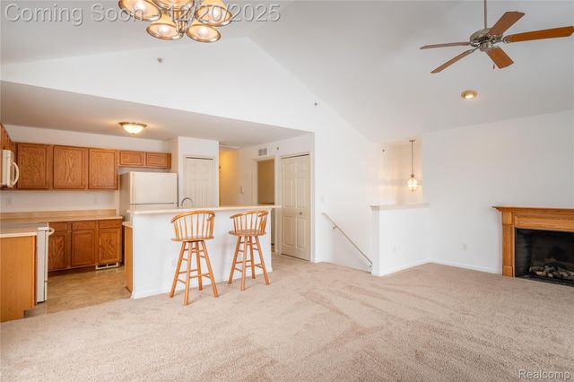 29953 Heritage Parkway, Warren, MI 48092