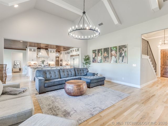 15907 E 106th Place North, Owasso, OK 74055