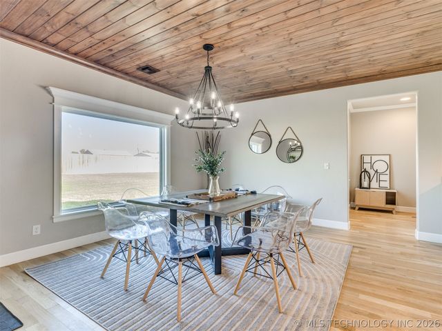15907 E 106th Place North, Owasso, OK 74055