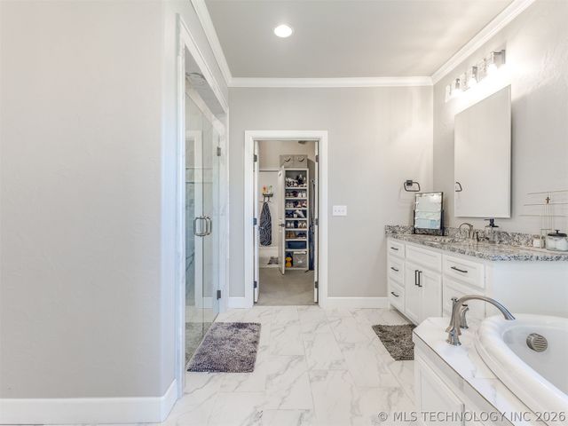 15907 E 106th Place North, Owasso, OK 74055