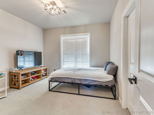 15907 E 106th Place North, Owasso, OK 74055