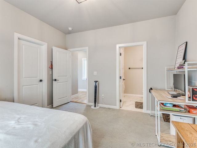 15907 E 106th Place North, Owasso, OK 74055
