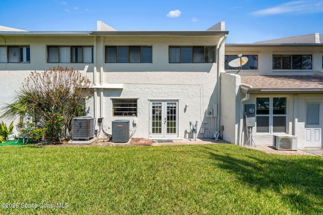 519 Summerset Court, Indian Harbour Beach, FL 32937