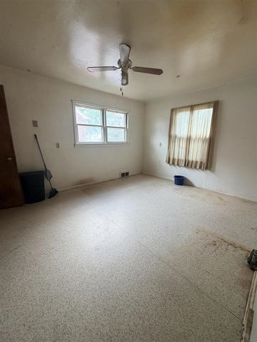 19127 Dwyer Street, Detroit, MI 48234