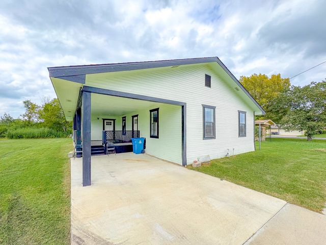 1112 E 13th Avenue, Corsicana, TX 75110