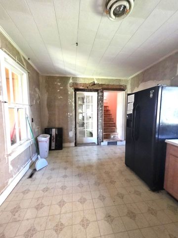 510 N Main Street, Port Byron, IL 61275