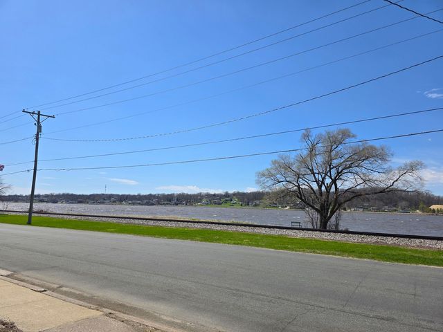 510 N Main Street, Port Byron, IL 61275