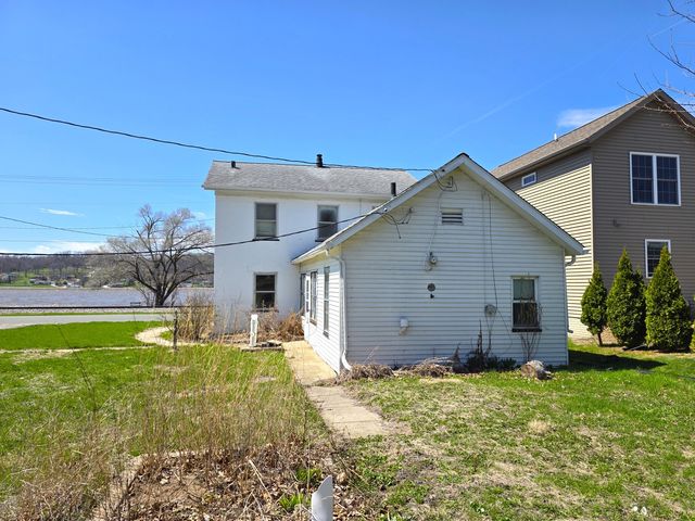510 N Main Street, Port Byron, IL 61275