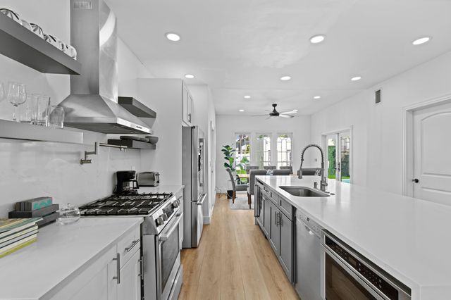 419 30th Street, West Palm Beach, FL 33407