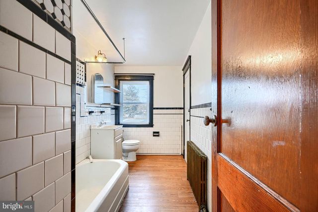 9125 BELAIR RD, Nottingham, MD 21236