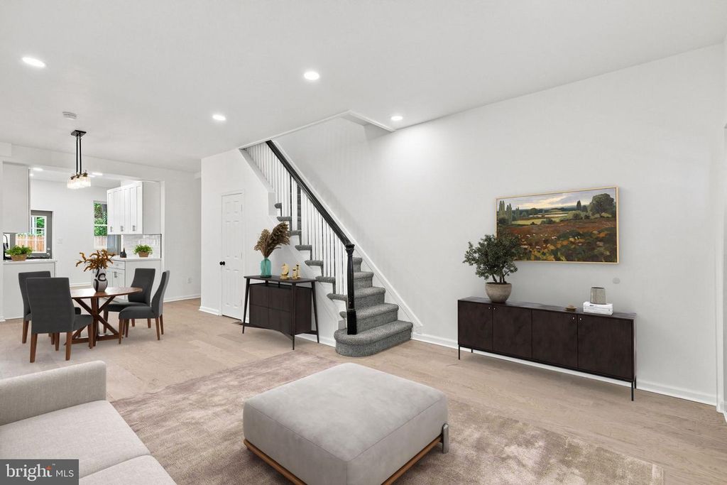 5039 N SMEDLEY ST, PHILADELPHIA, PA 19141 — photo 4