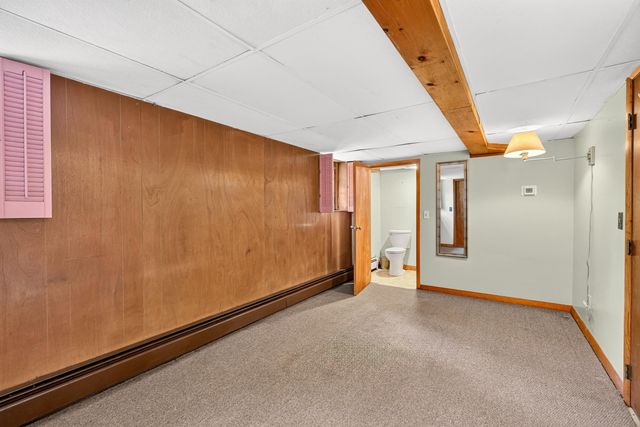 16 Beverly Avenue, Salem, NH 03079