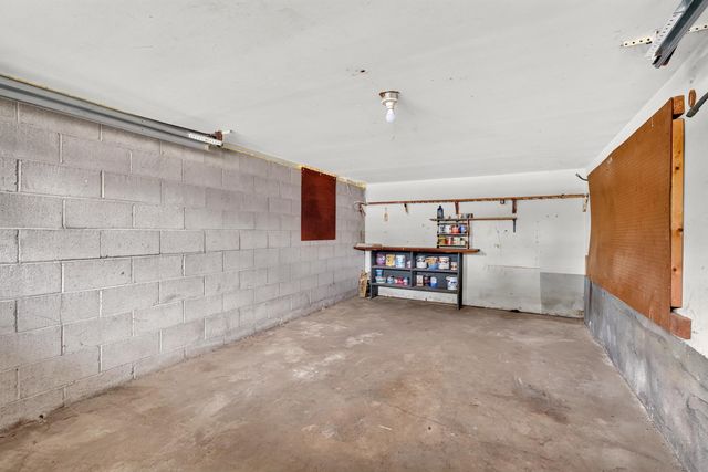 16 Beverly Avenue, Salem, NH 03079