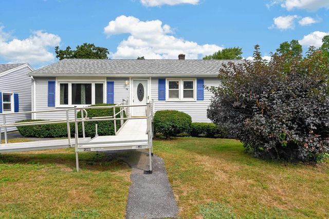 16 Beverly Avenue, Salem, NH 03079