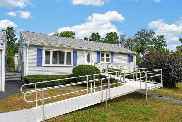 16 Beverly Avenue, Salem, NH 03079