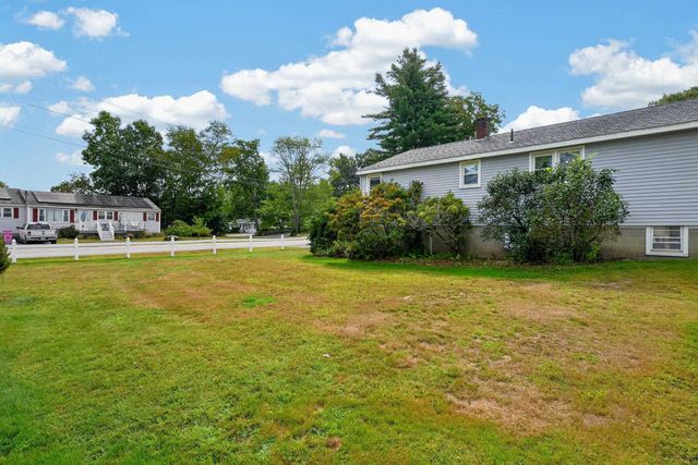 16 Beverly Avenue, Salem, NH 03079