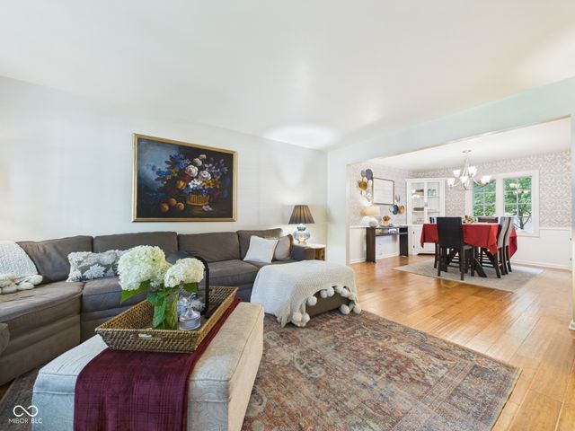 1905 Woodview Lane, Anderson, IN 46011