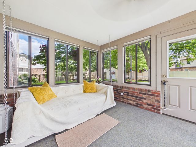 1905 Woodview Lane, Anderson, IN 46011