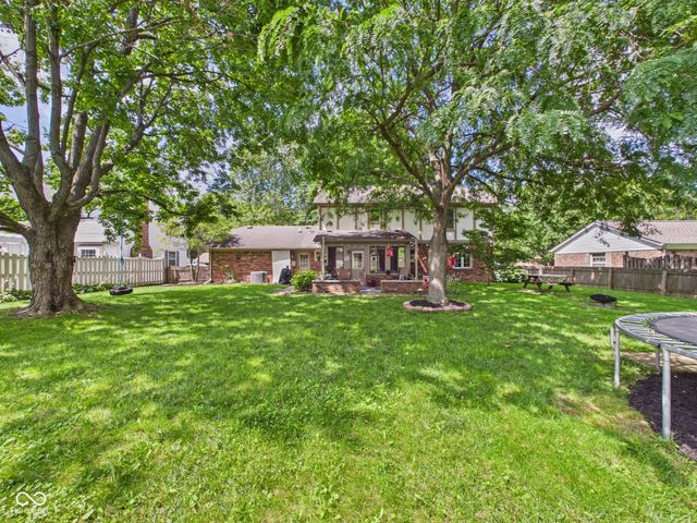 1905 Woodview Lane, Anderson, IN 46011